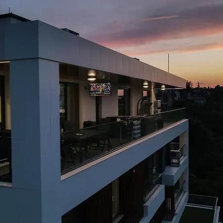 Vip Sea View Апартаменты *