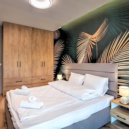 Апартаменты Vip Sea View